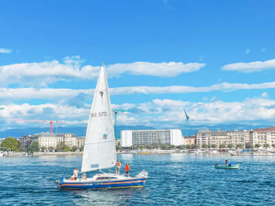 Entdecken Sie das Segeln auf dem Genfersee ab Genf