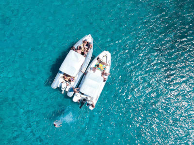 Private RIB Boat Cruise along Kefalonia's Coastline from Argostoli 