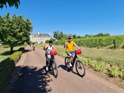 Excursion guidée à vélo électrique dans les vignobles à Angers, au départ de Bouchemaine