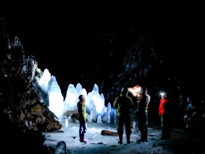 Excursión guiada a la cueva de hielo de Lofthellir desde Mývatn