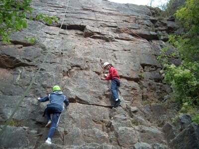 Klettern in der Nähe von Swansea, Südwales