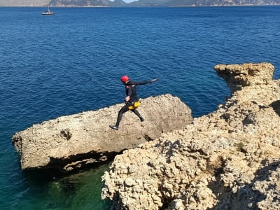 Coasteering en el Cielo de Bonaire, cerca de Alcúdia, Mallorca