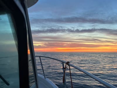 Paseo en barco al atardecer por el Cabo Espichel desde Sesimbra 