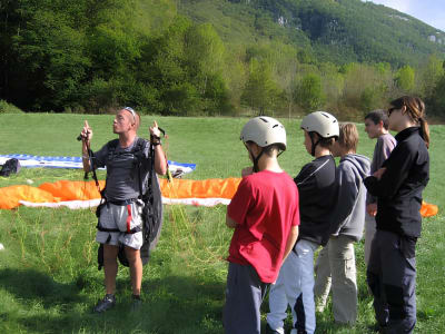 Initiation au parapente à Annecy