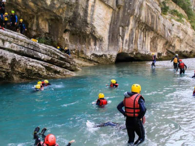 Whitewater swimming excursion in the Verdon