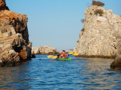 Sea Kayaking Excursion to Rina Cave from Kalantos Beach in Naxos
