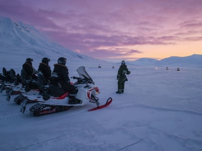 Elektroschneemobil Tour ins Adventtal ab Spitzbergen