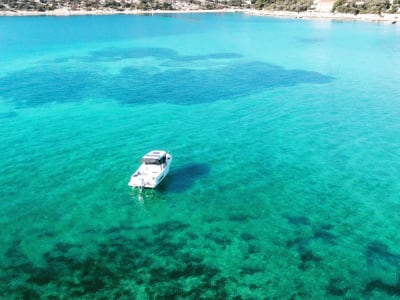 Excursión privada en barco a la Laguna Azul, Šolta y Čiovo desde Trogir.