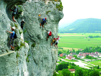 Vía Ferrata de la Roche du Mont en Ornans, cerca de Besançon