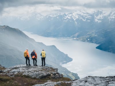 Guided Hiking Excursion in Hardangerfjord from Kinsarvik