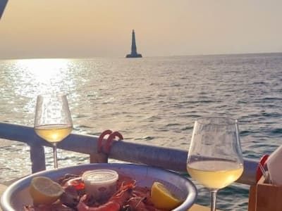 Balade en bateau au phare de Cordouan depuis Le Verdon-sur-Mer avec dégustation de fruits de mer