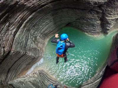 Canyoning im Val Maor, Trias-Schlucht mit Rutschen, Dolomiten