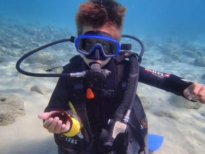 Experiencia de submarinismo con Bubblemaker en los alrededores de Georgioupolis, cerca de Rethymno
