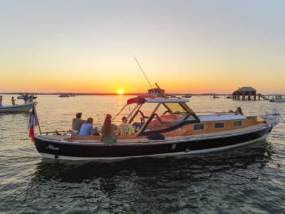 Balade privatisée en pinasse traditionnelle sur le Bassin d’Arcachon avec dégustation
