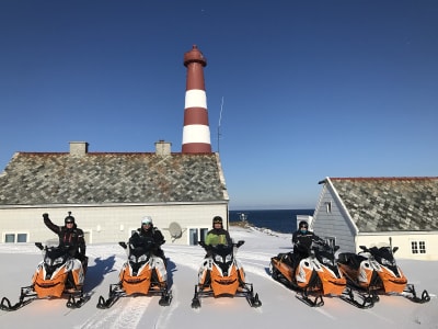 Safari en moto de nieve de 5 días de Alta a Mehamn, Finnmark