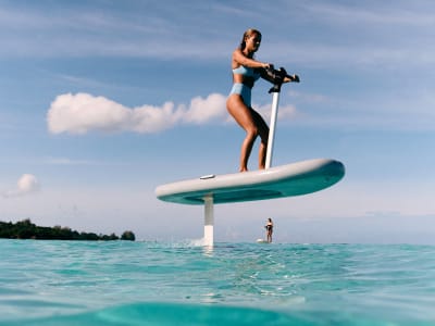 Excursion guidée en e-foil à Monaco depuis le Port Hercule