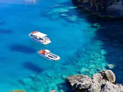 Boat Tour to Blue Caves & Navagio Bay in Zakynthos