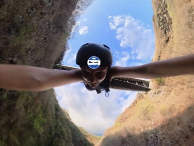 Puenting desde el viaducto del barranco Fontaine (120 m) en Saint-Leu, La Reunión