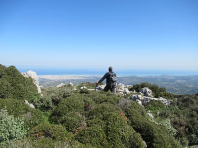 Guided Hike to the summit of Giouhtas near Heraklion