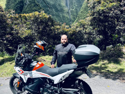 Motorbike Trip to Salazie and Authentic Creole Restaurant on Reunion Island
