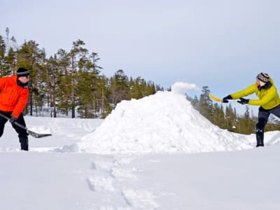 Taller de supervivencia ártica en la Laponia finlandesa desde Pyhä