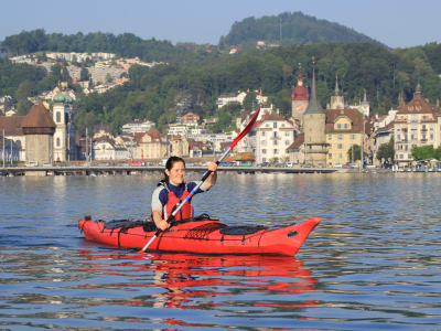 Excursión guiada en kayak de mar por el lago de Lucerna