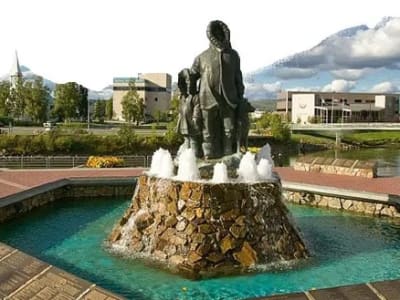 Historical and cultural sightseeing tour of Fairbanks, Alaska