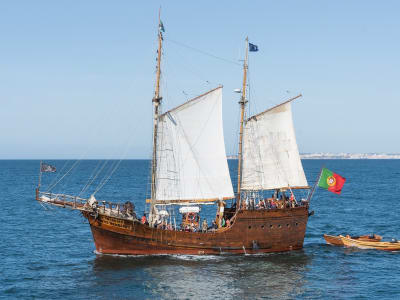 Excursión en barco a las Cuevas de Benagil desde Portimao