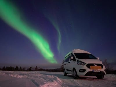 Chasse aux aurores boréales en minibus à partir d'Ivalo