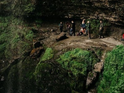 Excursión privada de un día a la cascada de Batman (Henrhydd Falls) en el Parque Nacional de Brecon Beacons