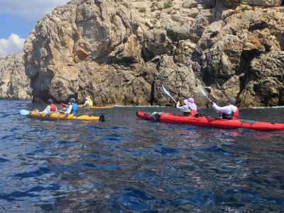 Excursion touristique en kayak de mer et en vélo sur rail au départ d'Athènes