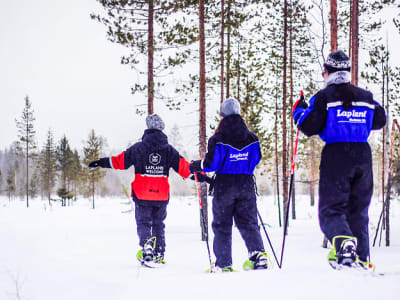 Excursion guidée en raquettes et pêche sur glace à Kemi