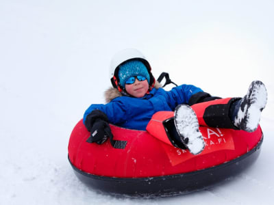 Camp d'activités d'hiver près d'Ivalo