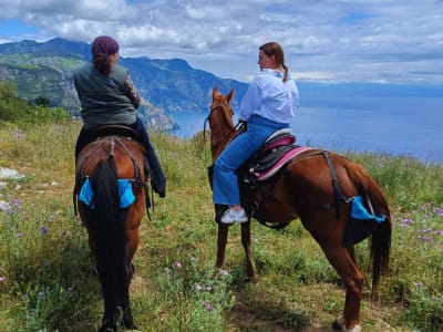 Paseo a caballo por la península sorrentina desde Massa Lubrense