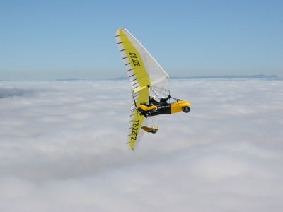 First flight in a tilting microlight in Meaux, near Paris