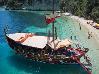 Boat Tour to Meganisi, Skorpios and Madouri from Nydrí, Lefkada