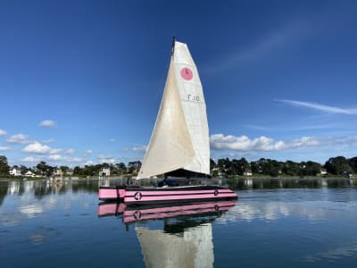 Crucero en catamarán a la isla de Groix desde Locmiquélic