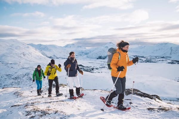 Raquettes à neige à Ballstad, Lofoten