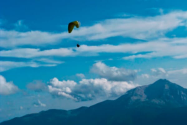 Paragliding course in Castejon de Sos