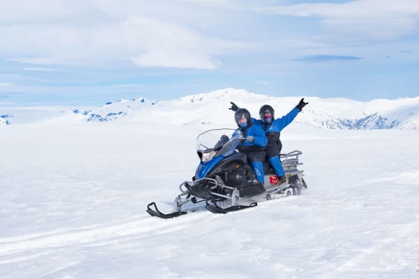 Motoneige au Lagon du glacier de Jökulsárlón