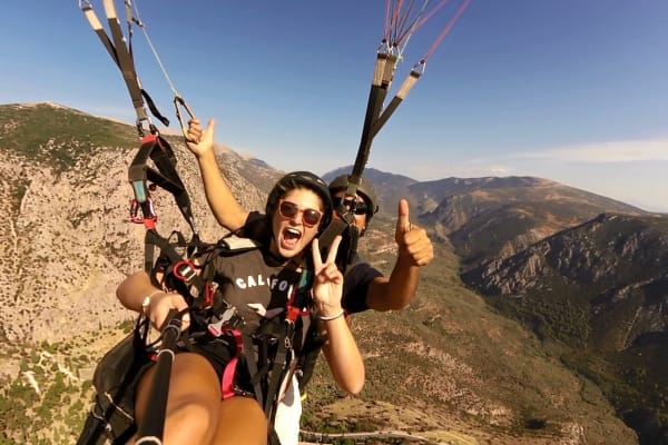 Paragliding in Delphi