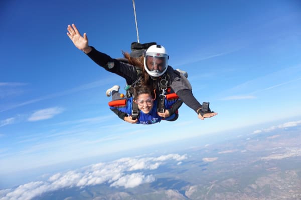 Skydiving in Athens