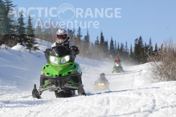 Motoneige à Whitehorse, Yukon