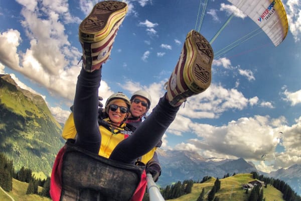 Summer tandem paragliding flight in Gstaad, Saanen