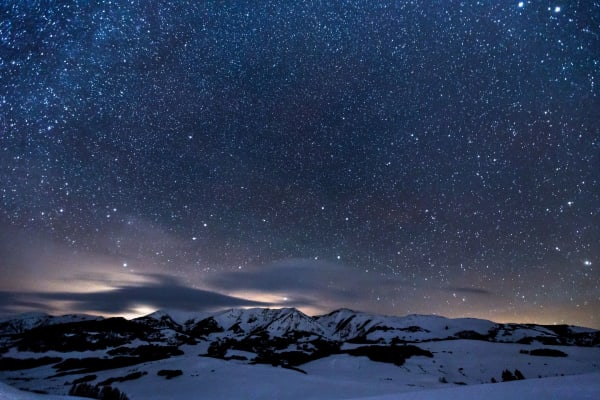 Schneeschuhwandern und Entdeckung der Astronomie im Regionalen Naturpark Vercors, in der Nähe von Grenoble