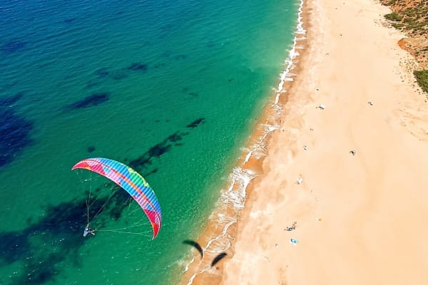 Paragliding in Nazare