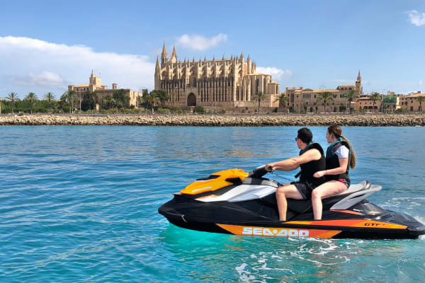 Jet Ski Excursion around the Cathedral of Palma de Mallorca