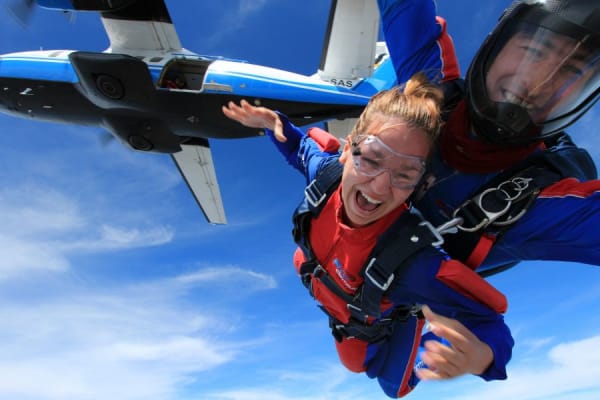 Skydiving in Prague