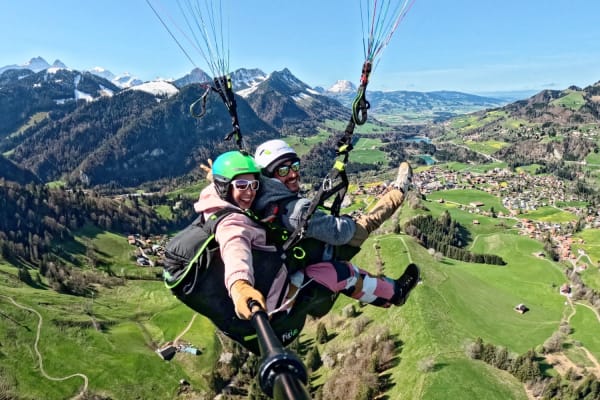Tandem paragliding flight in Charmey, Switzerland