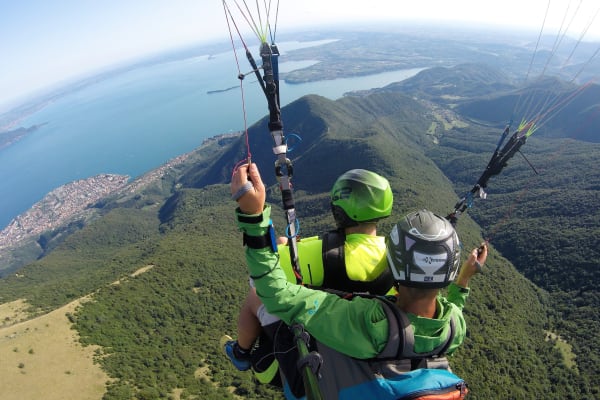 Paragliding in Lake Garda